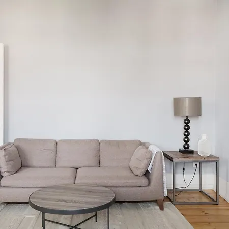 Alcantara Family Near Lx Factory Apartment Lisbon