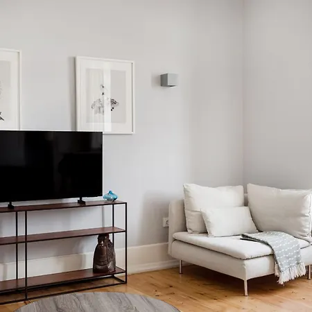Alcantara Family Near Lx Factory Apartment Lisbon